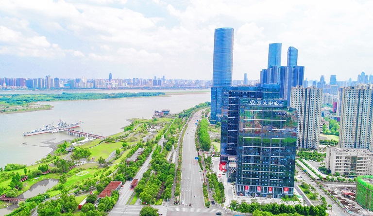 �ϲ��к��̲���������ص�λǩԼ��פׯ�й�������