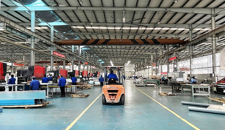 2��10�����»�������ׯ�й������ſ�������æµ���󡪡����۽����������� | ������ �»��� ���ںϡ������ڿ��ָ���������һ���Ӳ졷