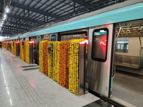 �������������ͨ������ϵͳ���������3����һ�׶ο�ͨ��Ӫ