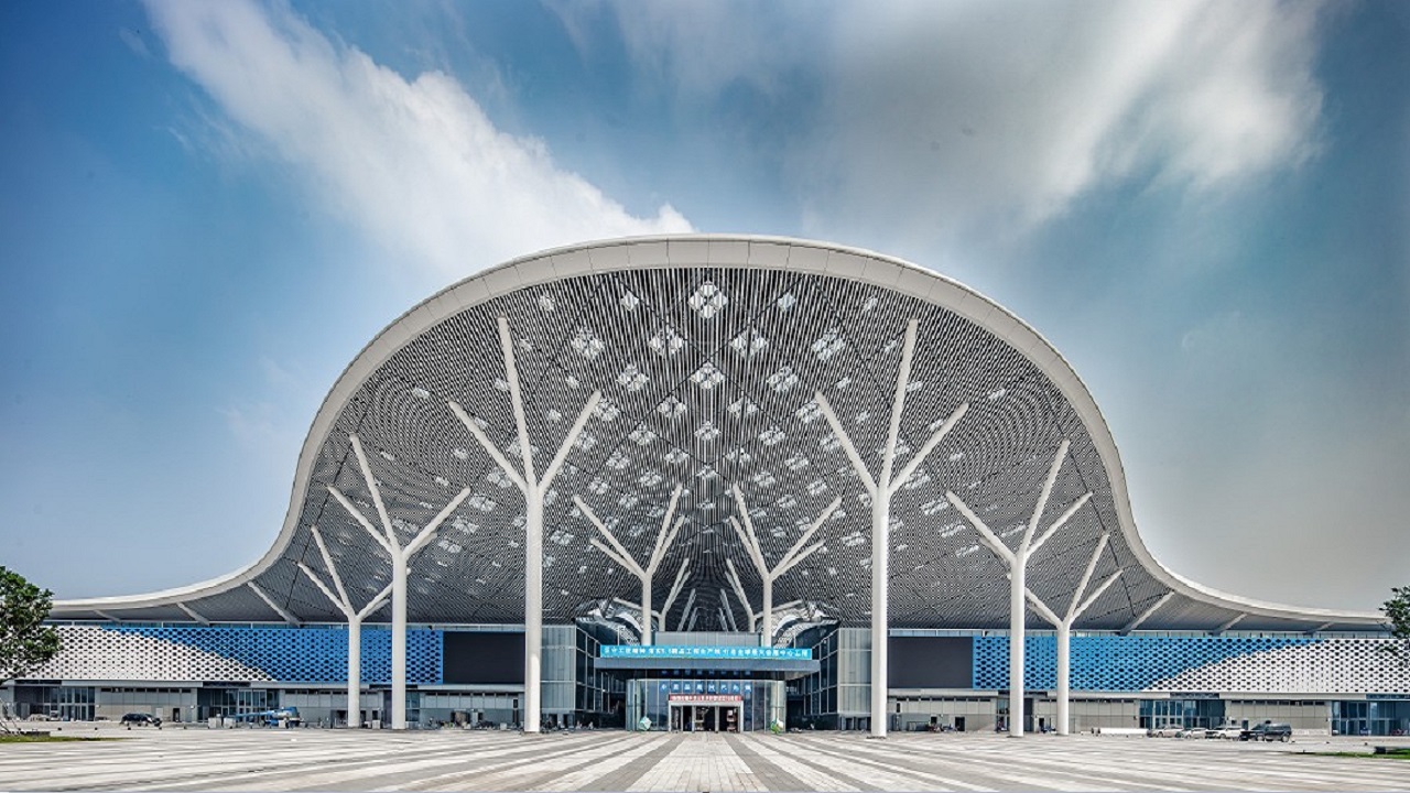 ׯ�к���Ϸ(�й�)�ɷ����޹�˾-����