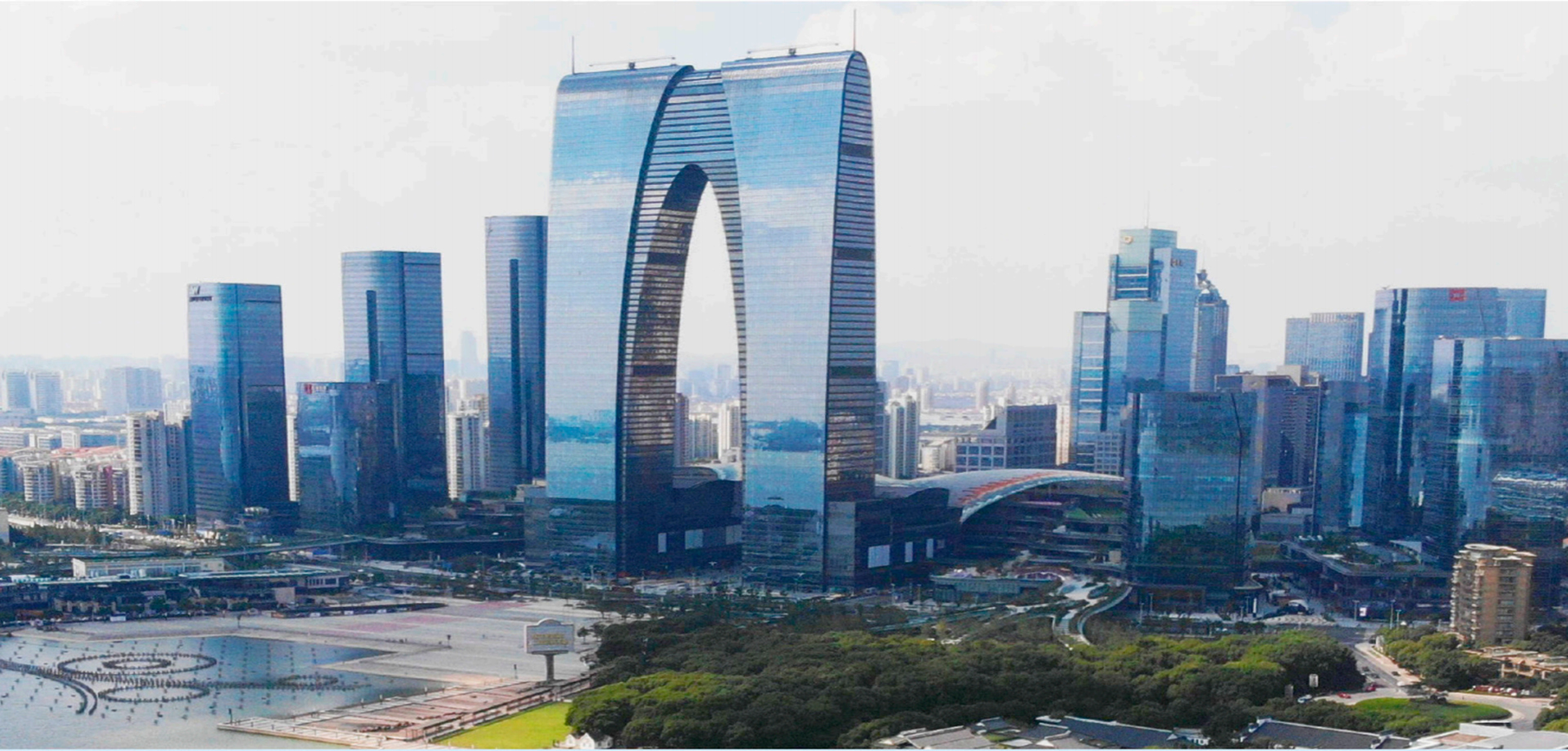 ׯ�к���Ϸ(�й�)�ɷ����޹�˾-����