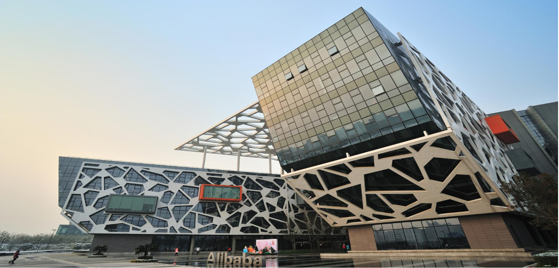 ׯ�к���Ϸ(�й�)�ɷ����޹�˾-����